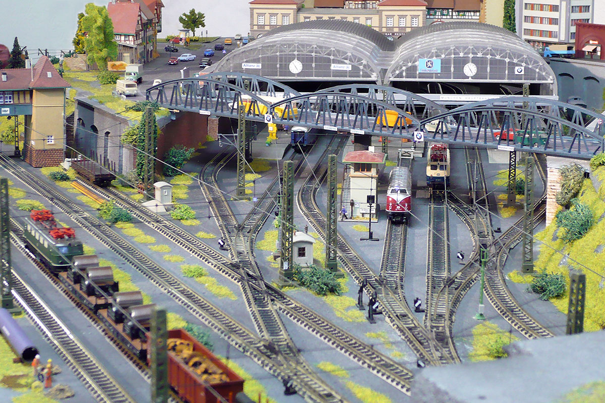 N scale layout 4x8