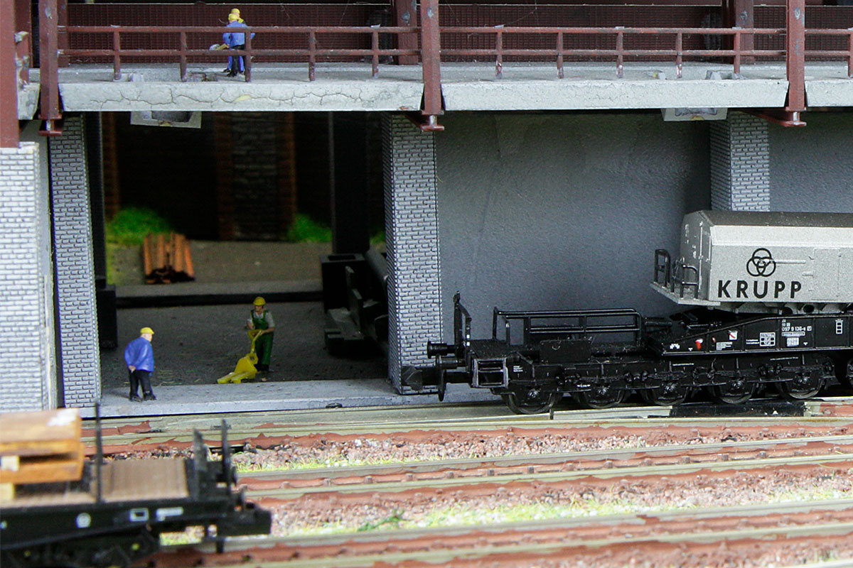 Industrial switching layout N scale