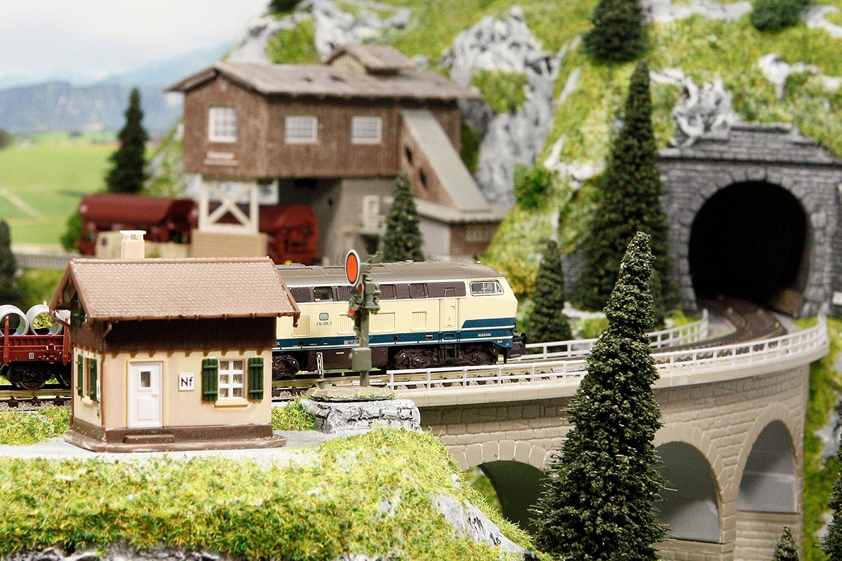 N gauge bridge