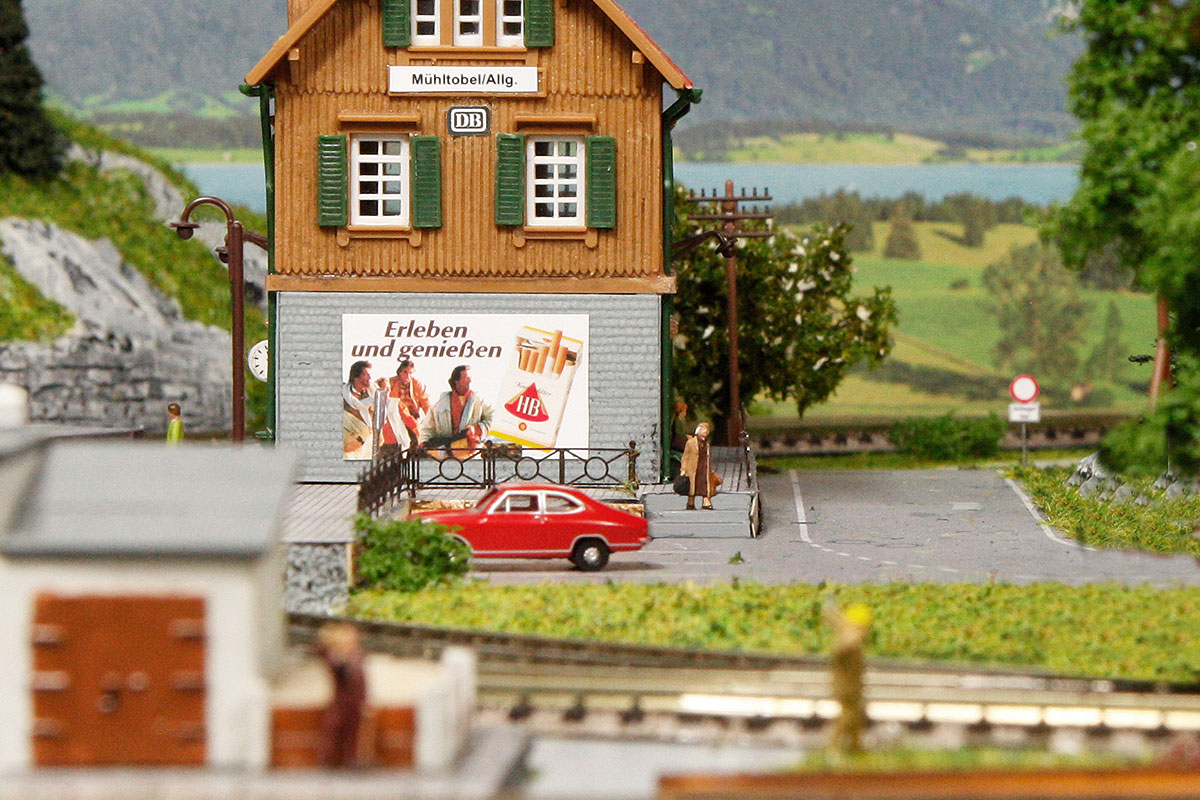 N gauge model railway