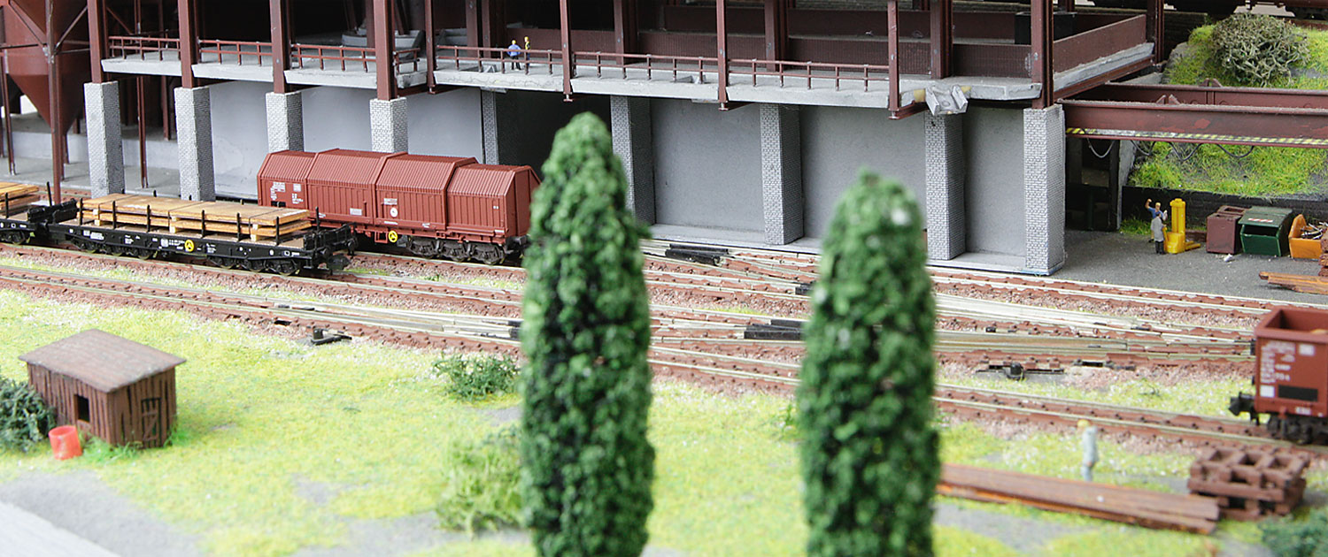 N scale switching layouts